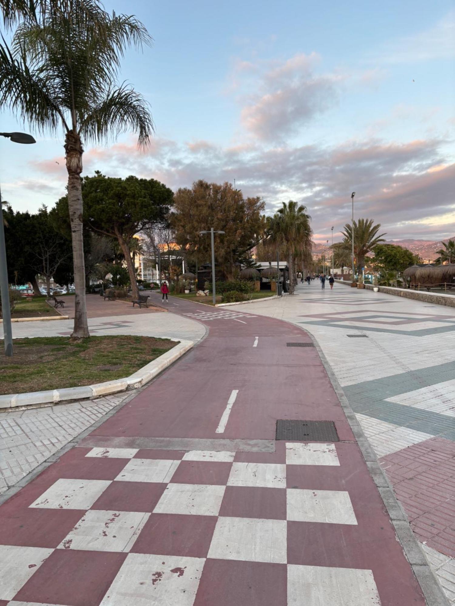 Estudio En Torre Del Mar A 3 Minutos Andando De La Playa ภายนอก รูปภาพ