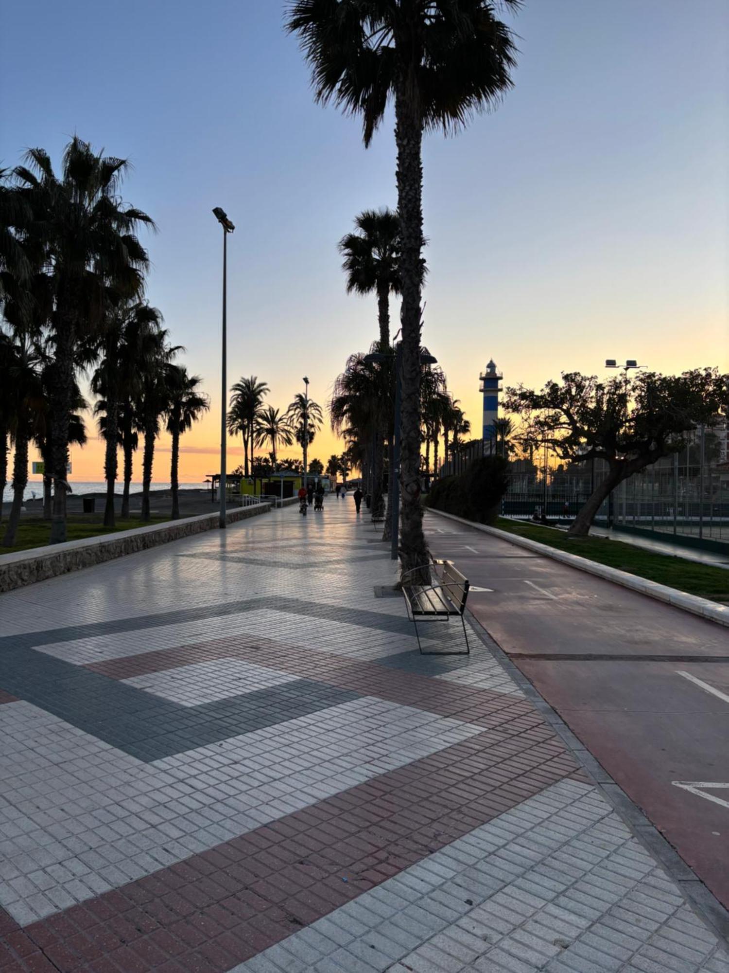 Estudio En Torre Del Mar A 3 Minutos Andando De La Playa ภายนอก รูปภาพ
